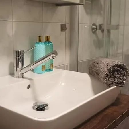 Pima Aan Zee - Charmantes Fuer Bis Zu 2 Personen In Unmittelbarer Naehe Zum - Haustiere Herzlich Willkommen Julianadorp